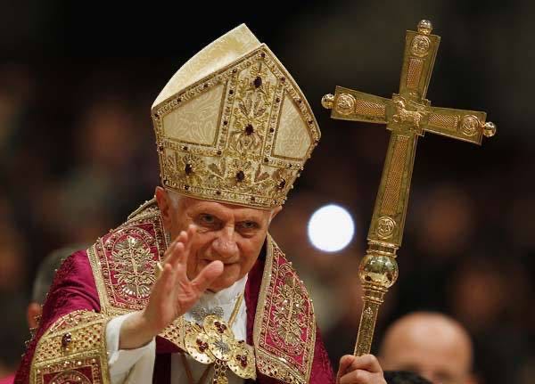 Pope Benedict is “very sick” Pope Francis says